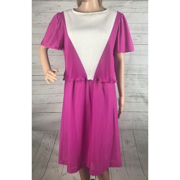 True Vintage Dress Size 13/14 Laurel Ridge Pink White Pleated Polyester Retro - Picture 1 of 12